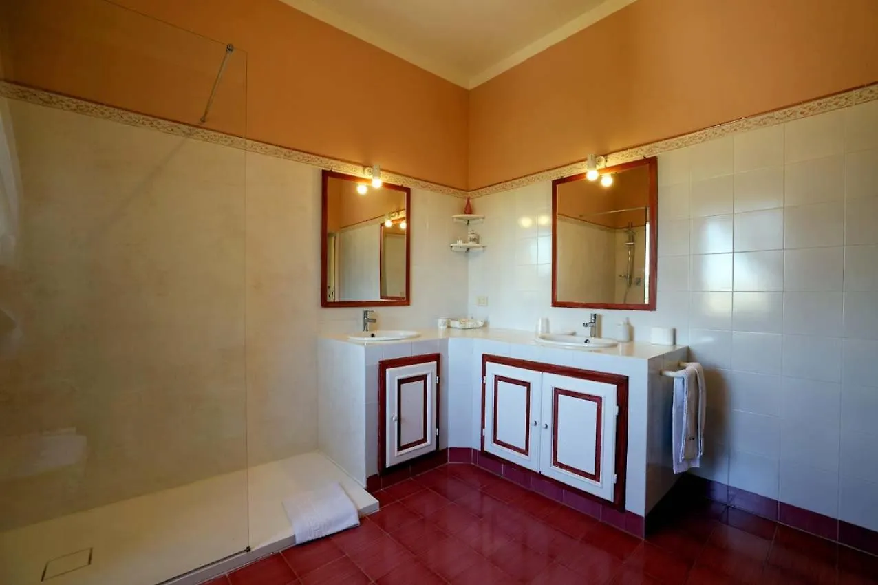 Villa La Strega Siena 0*,